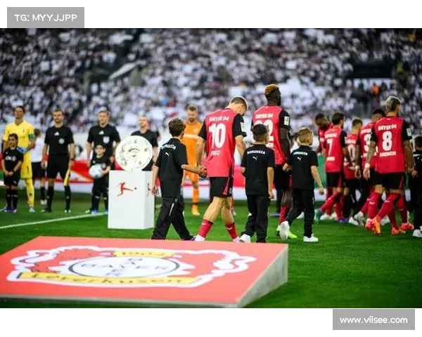 德甲新赛季揭幕战勒沃库森主场对阵斯图加特卫冕冠军开启全新征程